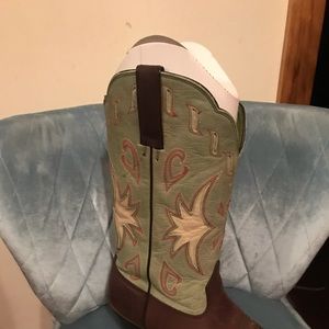 Ariat Cowboy boots size 10